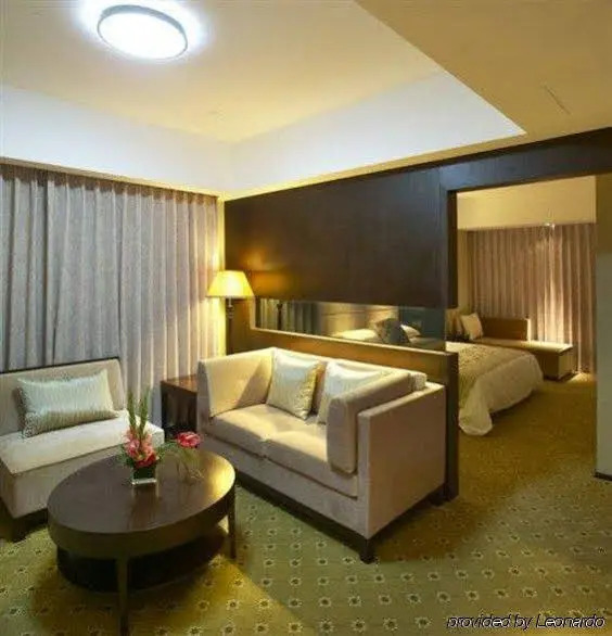 Zhe Hai Grand Hotel
