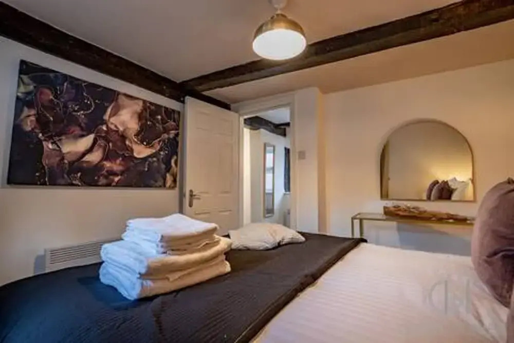 Host Stay Chandan Court Apartment