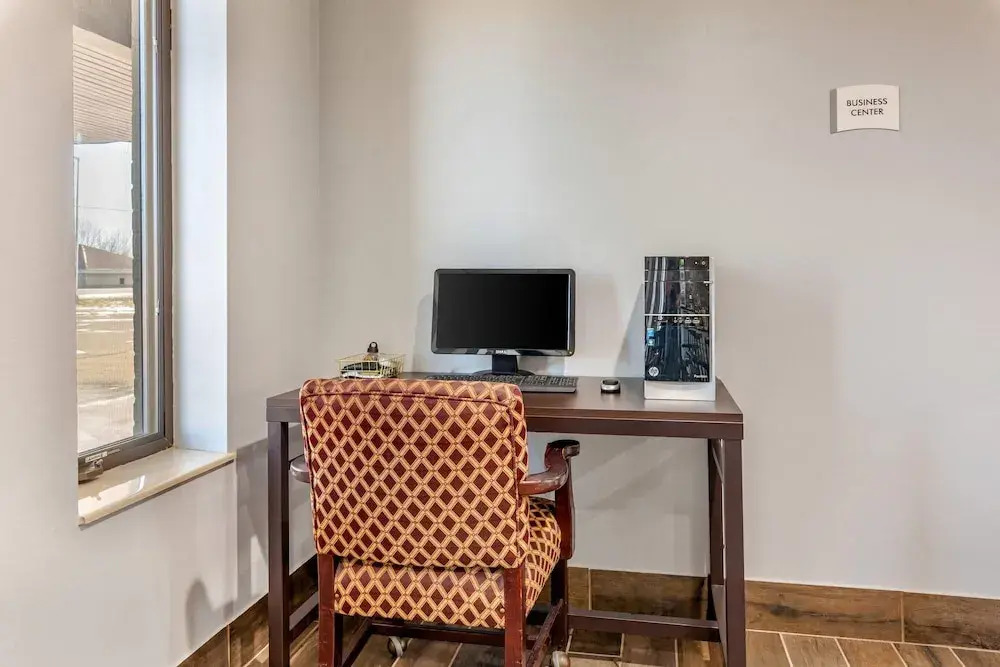 Americas Best Value Inn New London