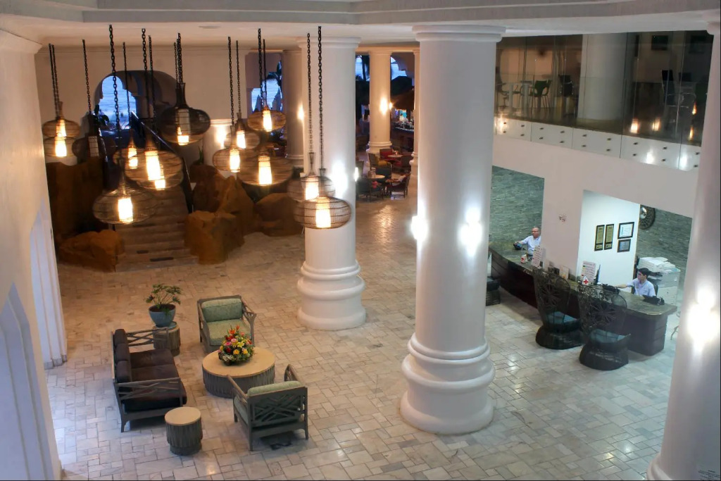 Royal Villas Resort