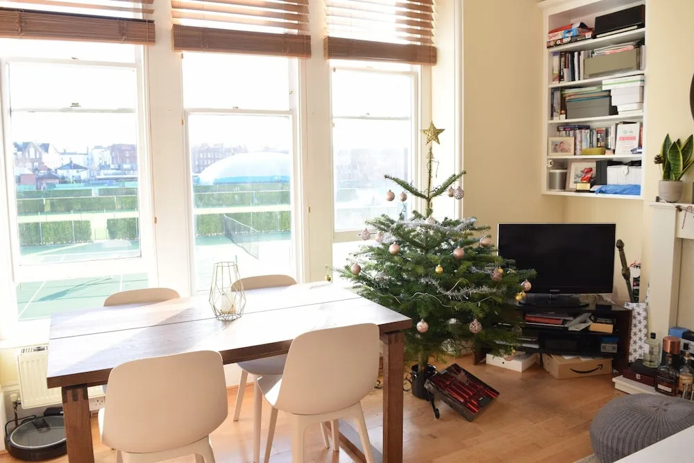 1 Bedroom Apartment Overlooking Queen's Club