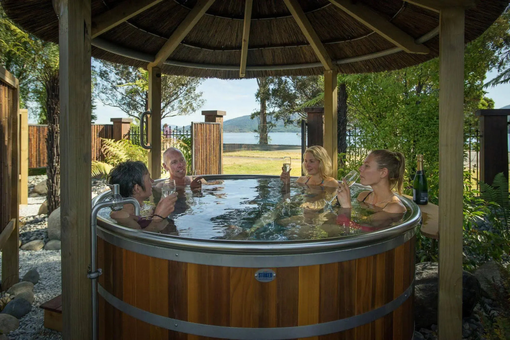 Te Anau Deluxe Apartments