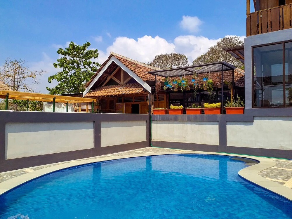 Amina Hill View Malang