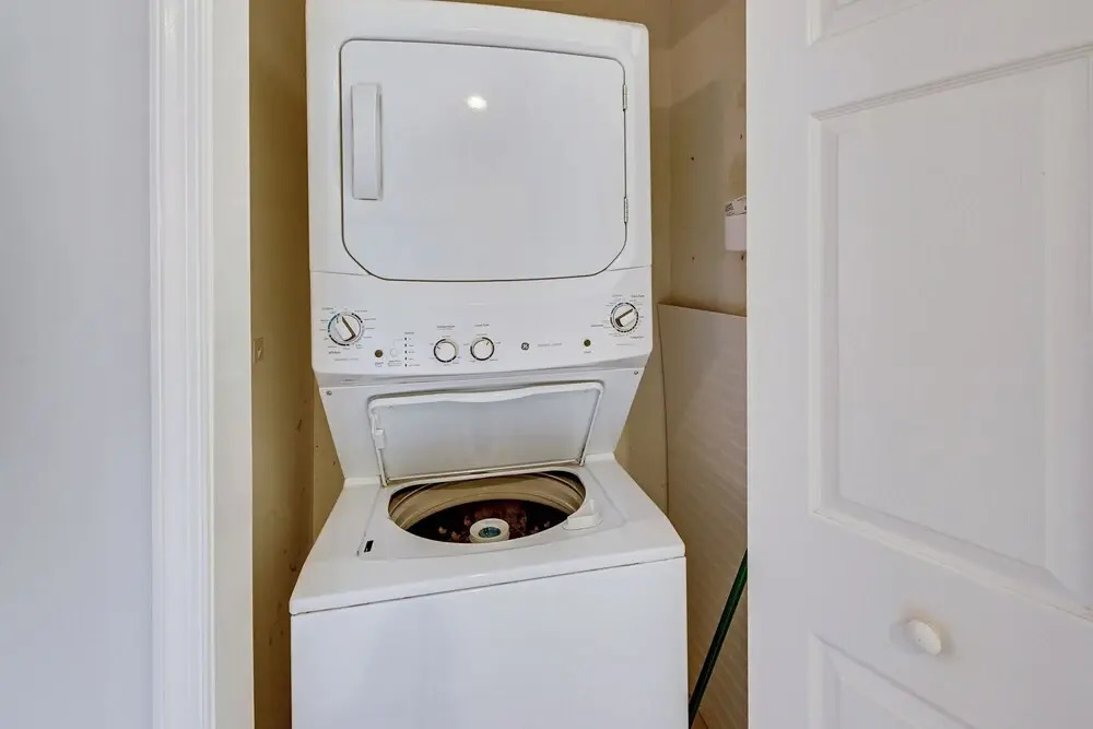 Pool Access & Easy Beach Days! Lewes Unit w/ Patio