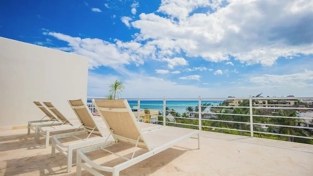 Abrazo Del Mar 3 Bedroom Condo
