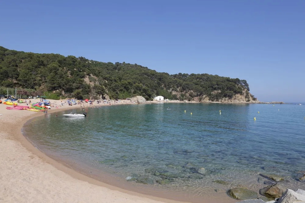 Albatross Mobile Homes on Camping Cala Canyelles