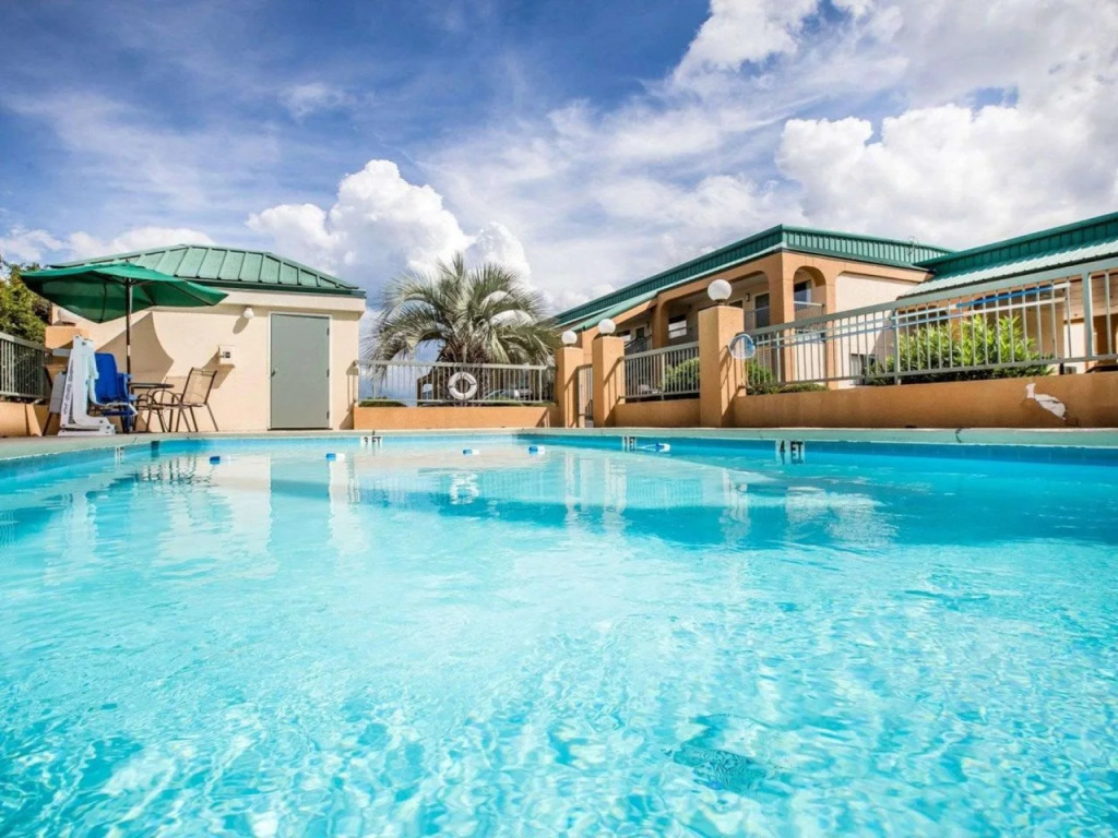 Quality Inn & Suites Dublin