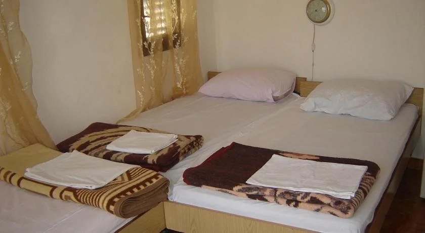 Accommodation Milla