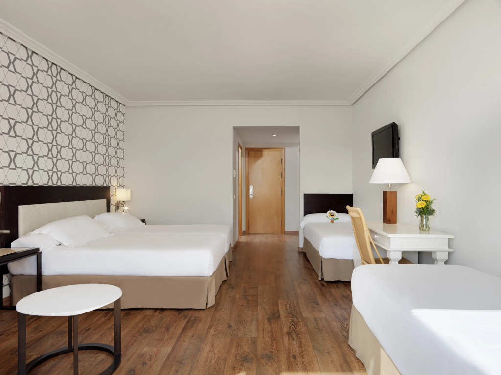 H10 Salauris Palace