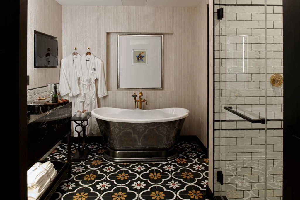 Hotel Drover, Autograph Collection