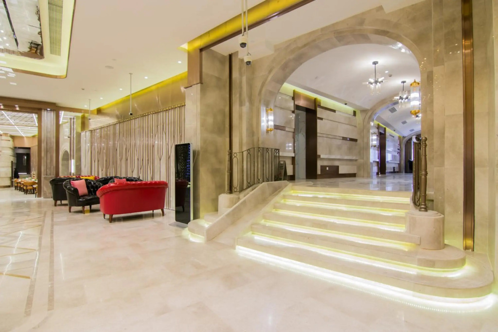Atour Light Hotel Shanghai Peoples Square Nanjing Road Pedestrian Street
