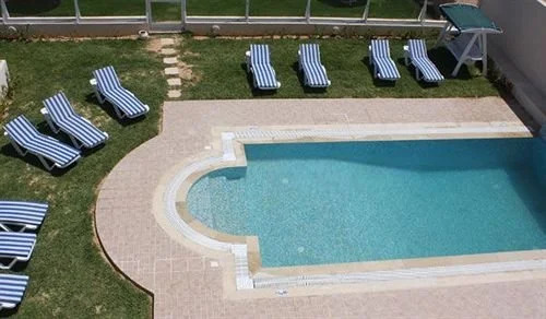 Pallax Residence
