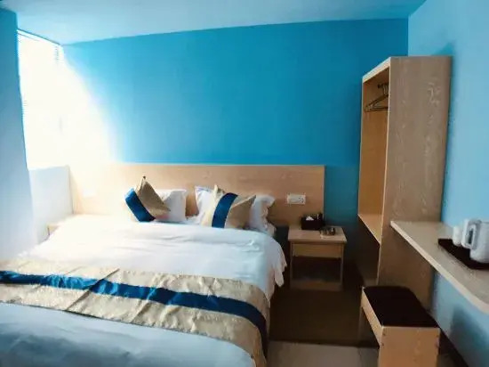 Sanya Anyi Home Travel Rental (Haitang Linwang Night Market Square)