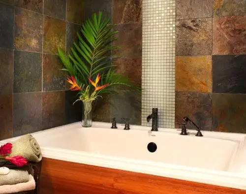 Hawaiian Oasis Bed & Breakfast