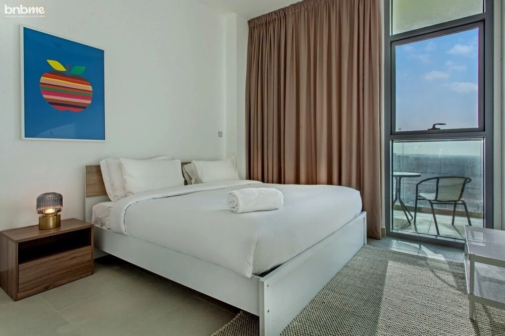 Lux 2 BR Apt Expo Dubai South by Bnbme Homes
