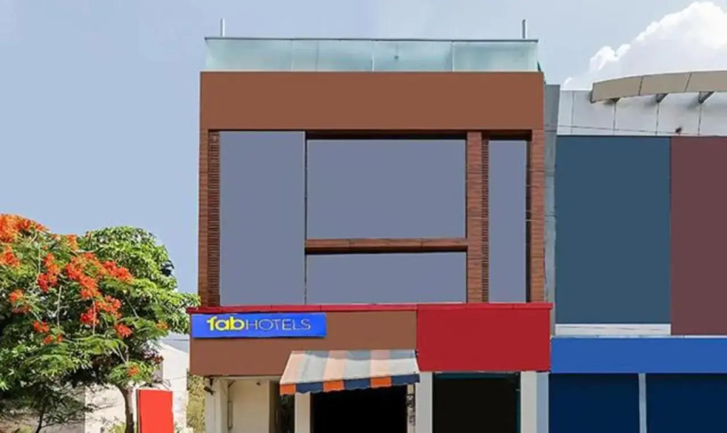 FabHotel S Pride