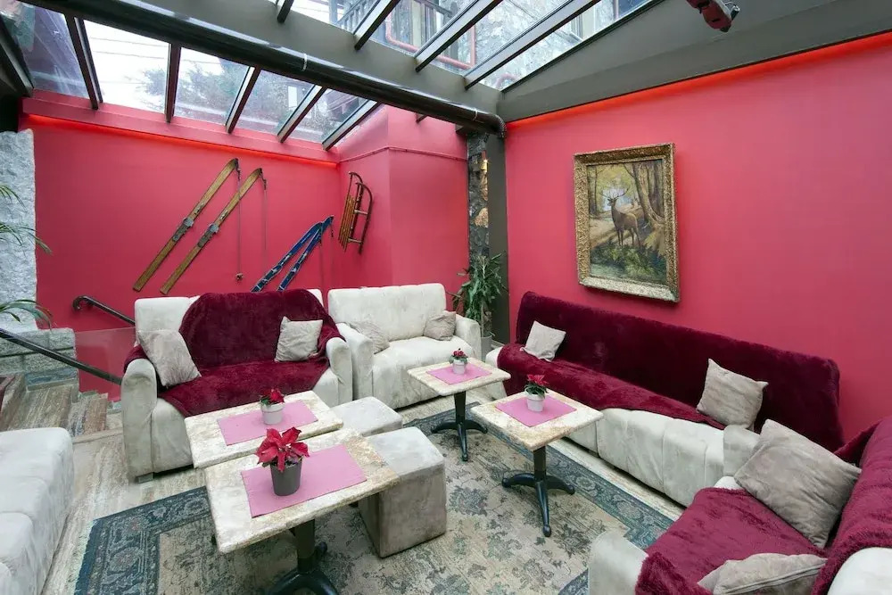 Chalet Lithos
