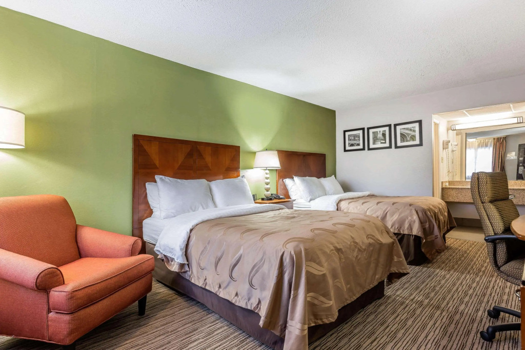 Quality Inn Forsyth near GA Public Safety Training Center