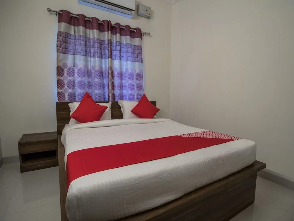OYO 14348 Flagship Apollo Hospital
