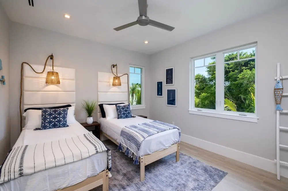 Modern Keys Penthouse W Private Beach Pool