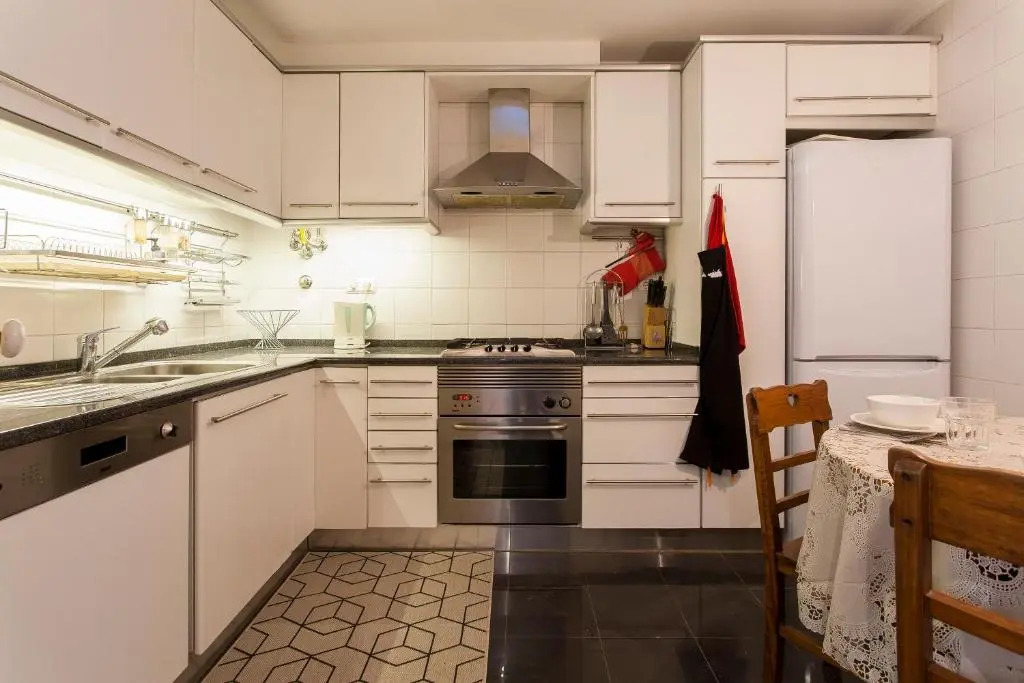 bairro alto-chiado 2 bdr beautifull view