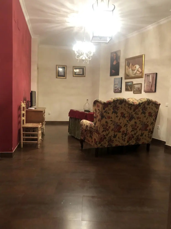 Apartamento en Pleno Centro De Marchena 3 dormitorios 3 baños privados