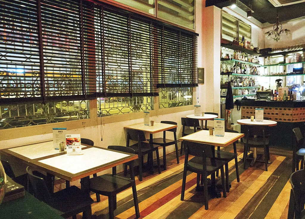Kam Leng