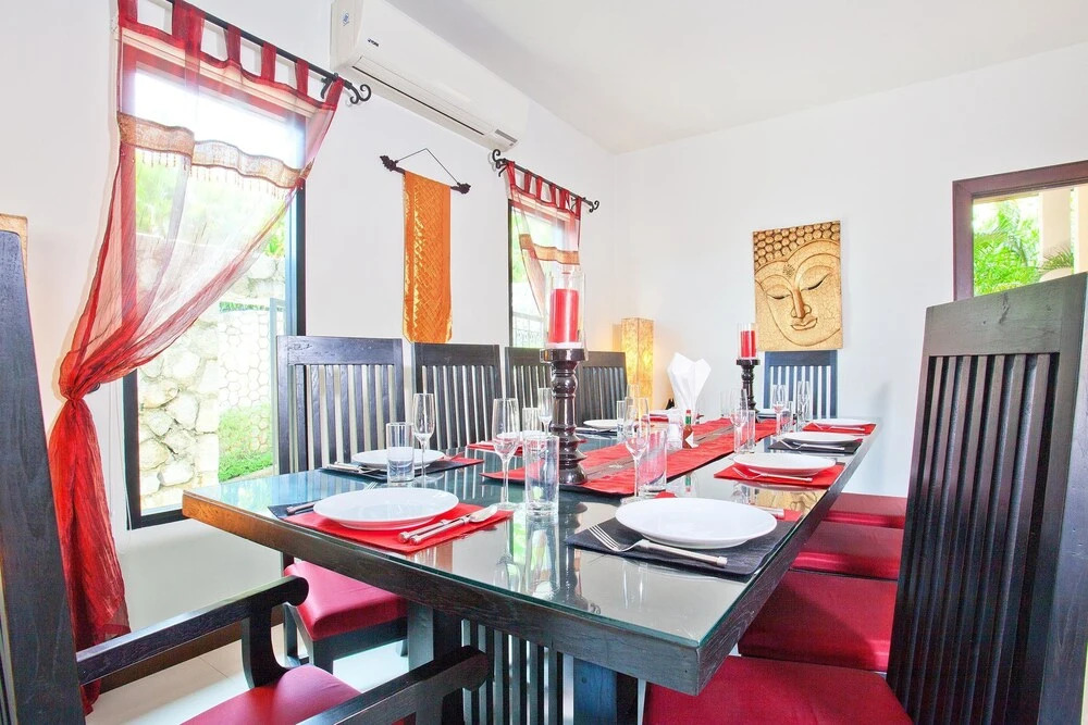 Villa Ploi Jantra 5 Bed Huge Holiday Home with Staff