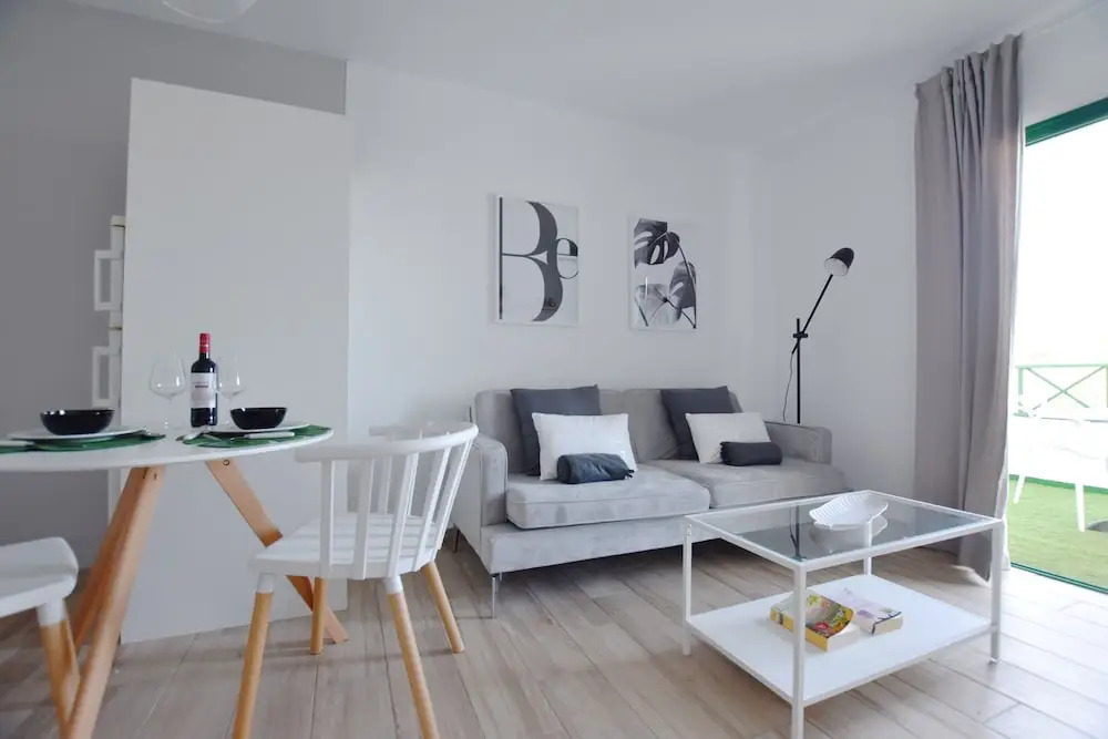 Holyhome Apartment 306