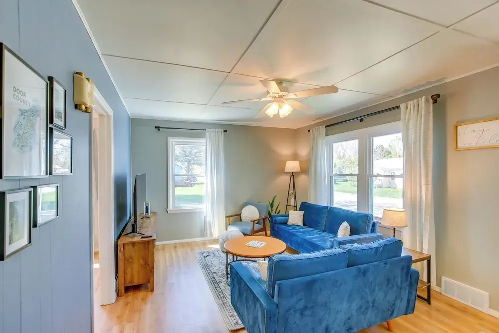 Sturgeon Bay Home ~ 6 Mi to Potawatomi State Park