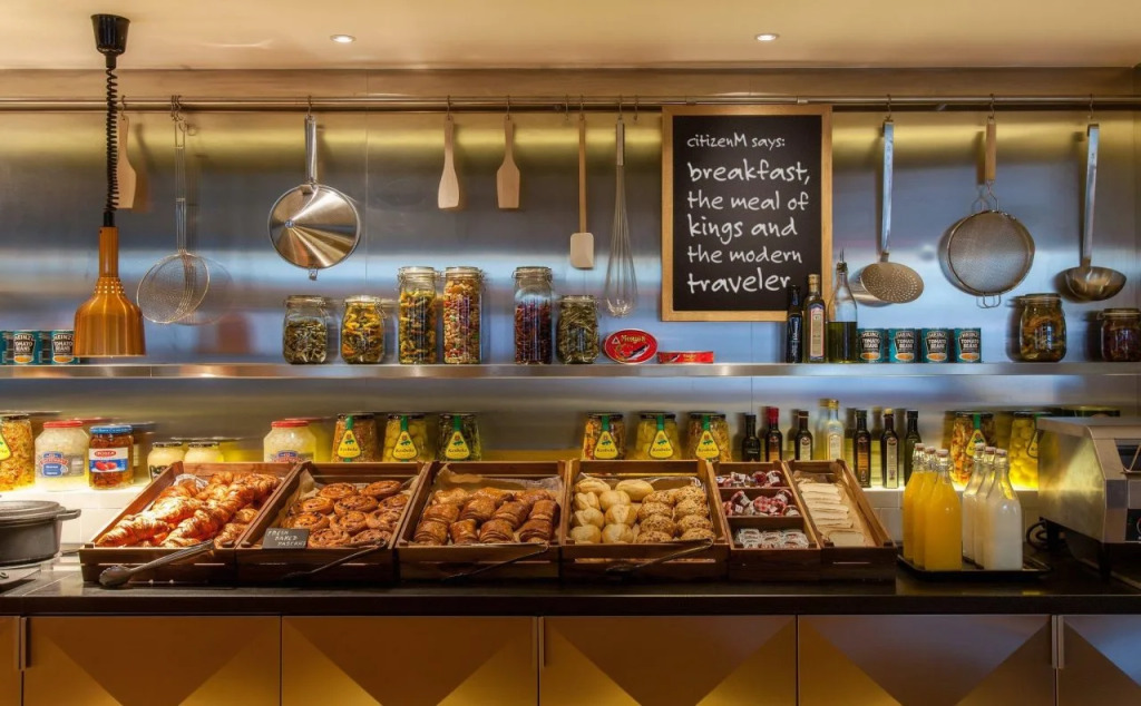 citizenM Schiphol Airport