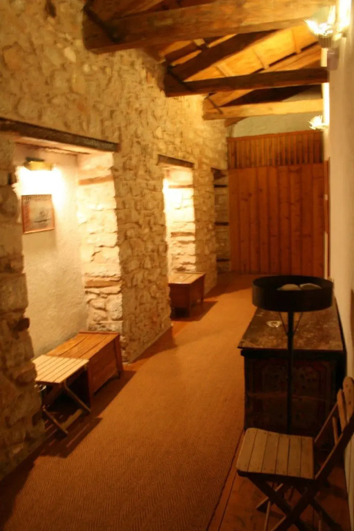 Bratsera Boutique Hotel
