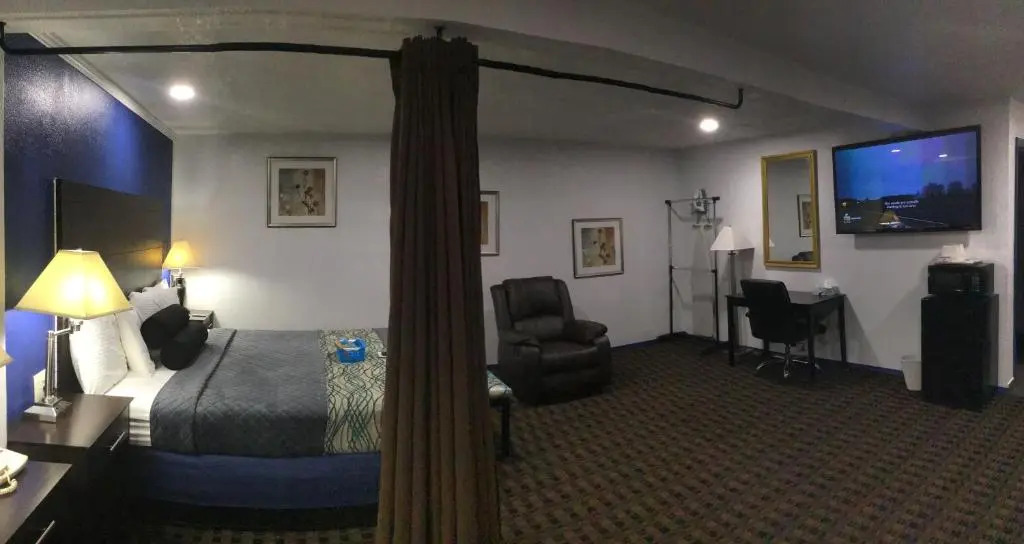 Budget Inn & Suites