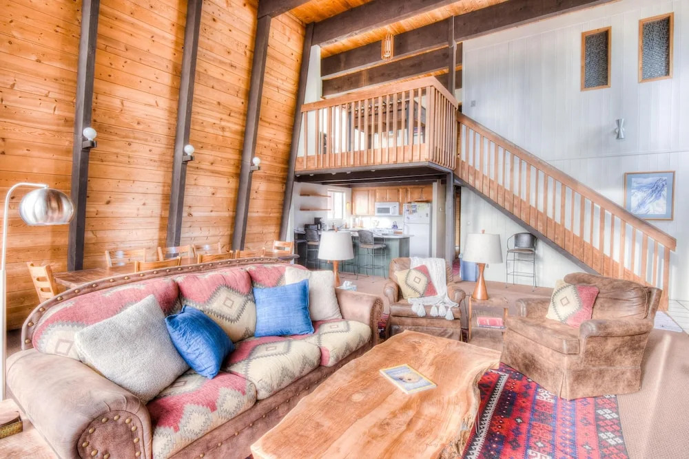 Dollar Point Lookout 3 Bedroom Cabin by Redawning