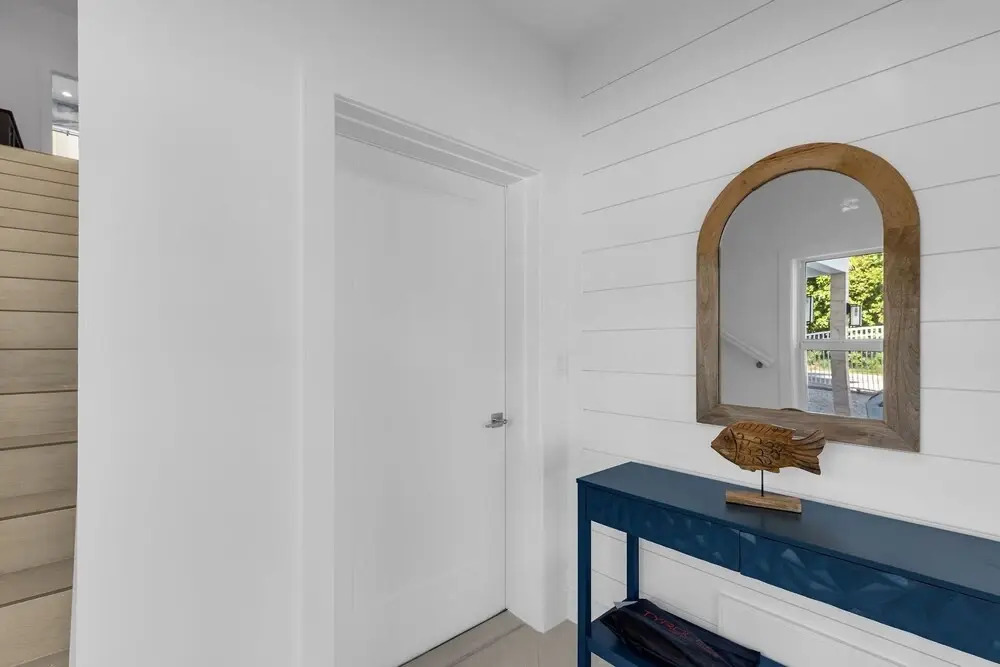 Islamorada Home, Ocean Views, Playroom, Near Tiki Bar, Pool, And Boat Dockage, Ultimate Keys Getaway 3 Bedroom Home by RedAwning
