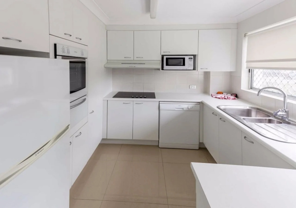 Le Beach Apartments
