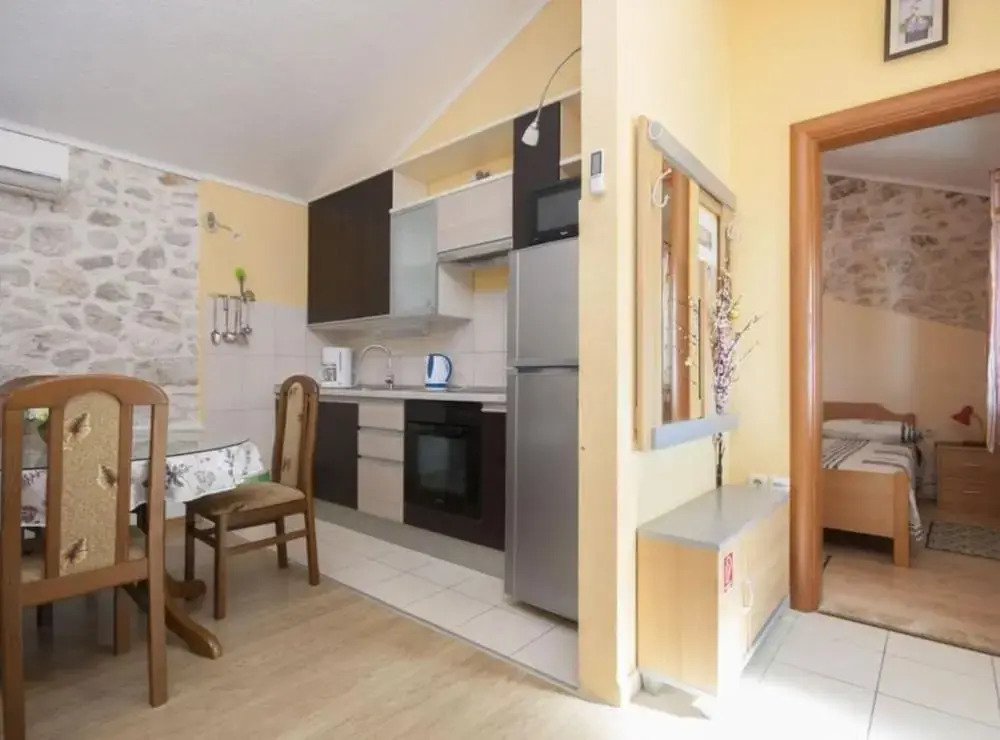 Holiday House Neda