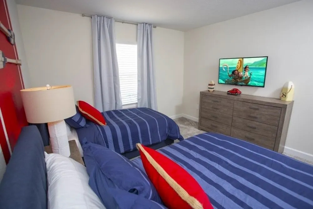 Luxury 4 Bed Villa For 10 Guests Townhouse
