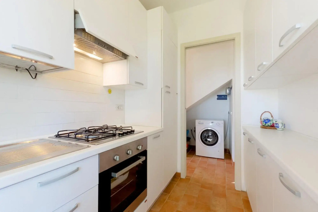 Villa Caterina 450 meters from the beach with sea view immersed in the quiet of the hill-VILLA CATERINA SANT'ANDREA