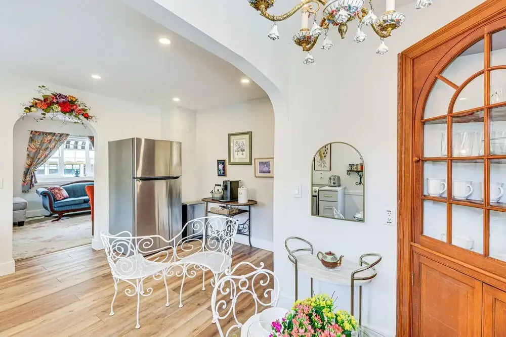 Quaint Hot Springs Home < 1 Mi to Downtown!