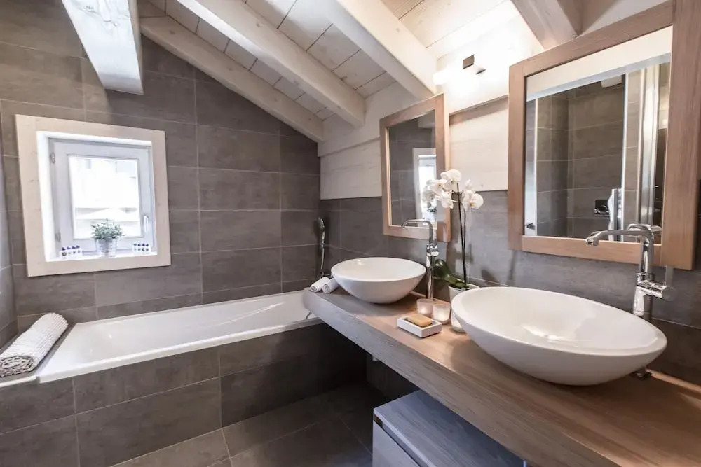 Whistler Lodge Penthouse T6 B13-14