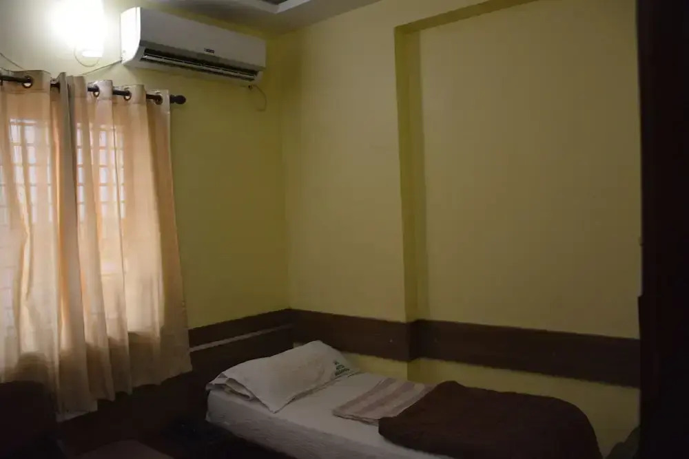 Hotel Megharaj