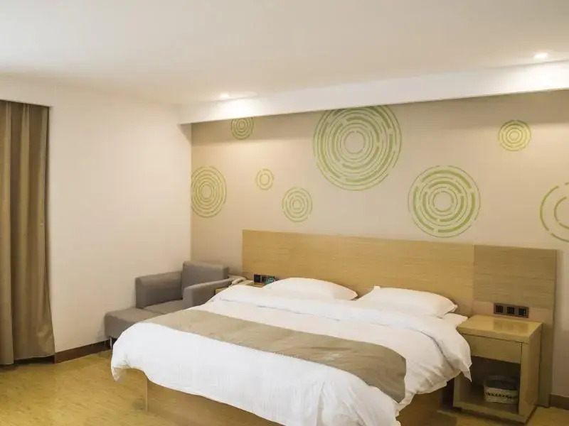 GreenTree Inn (Shanxian Huxi South Road store)
