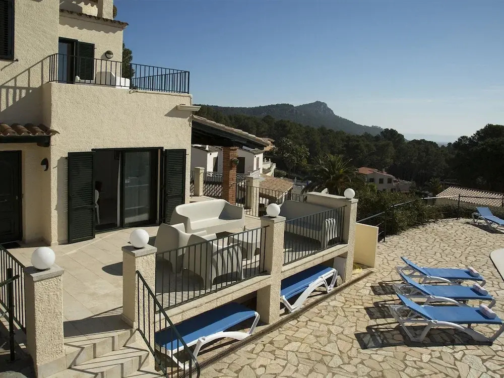 Pretty Holiday Home in L'estartit With Private Swimming Pool