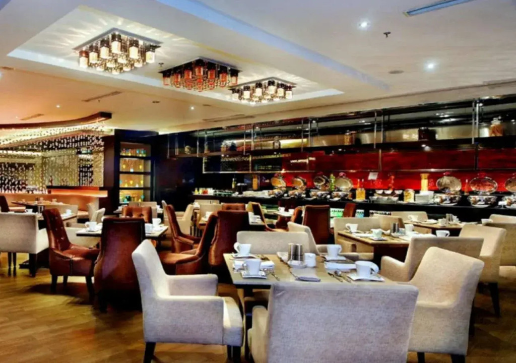 Grand City Hall Hotel & Serviced Residences