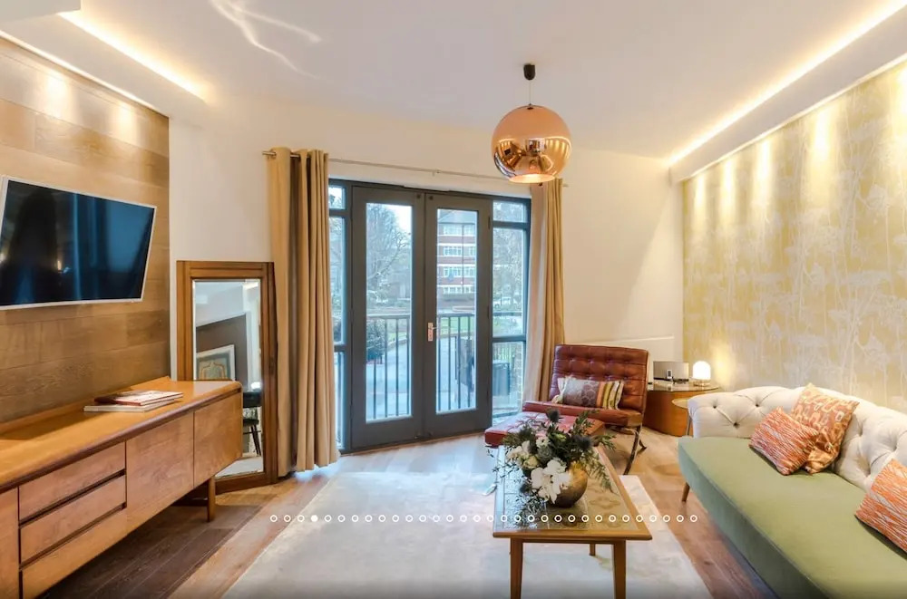Neon Dream Playfull 2 bedroom