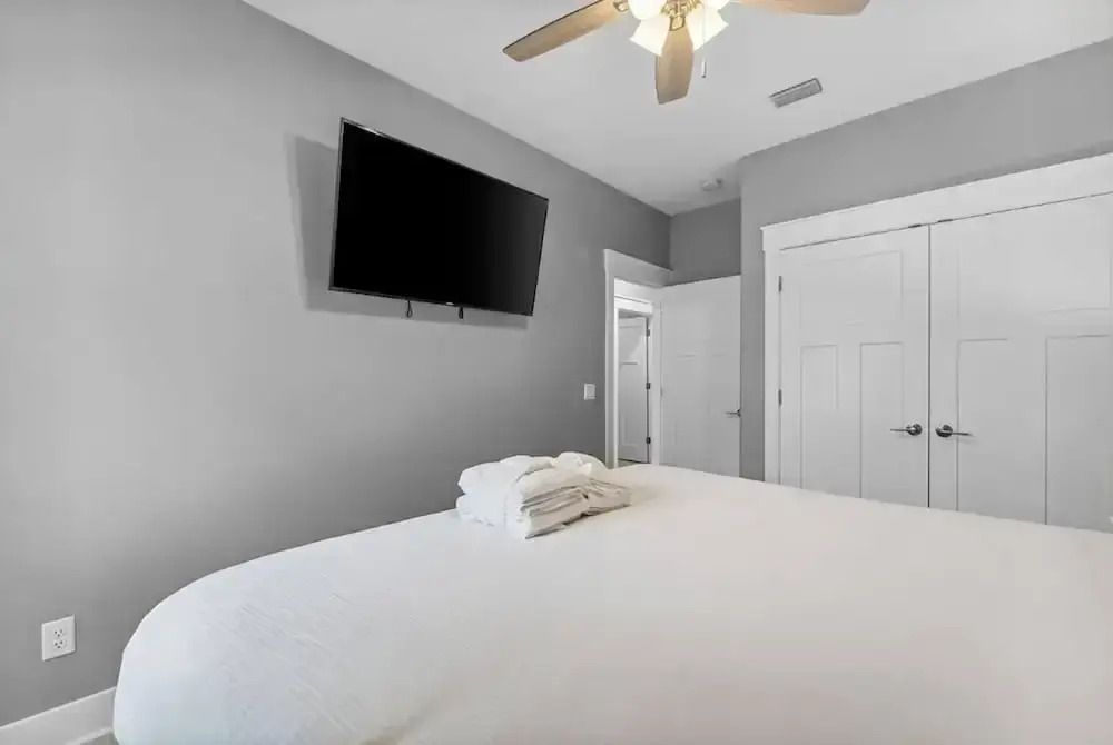 White Sands Beach Retreat, Panama City Beach