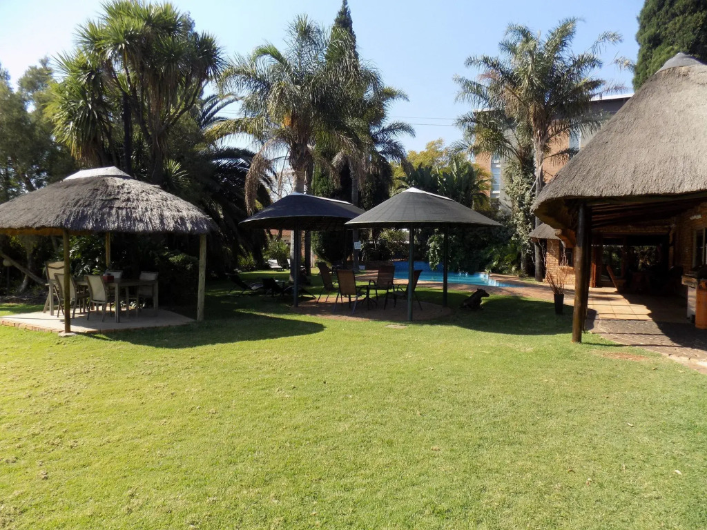Aero Guest Lodge
