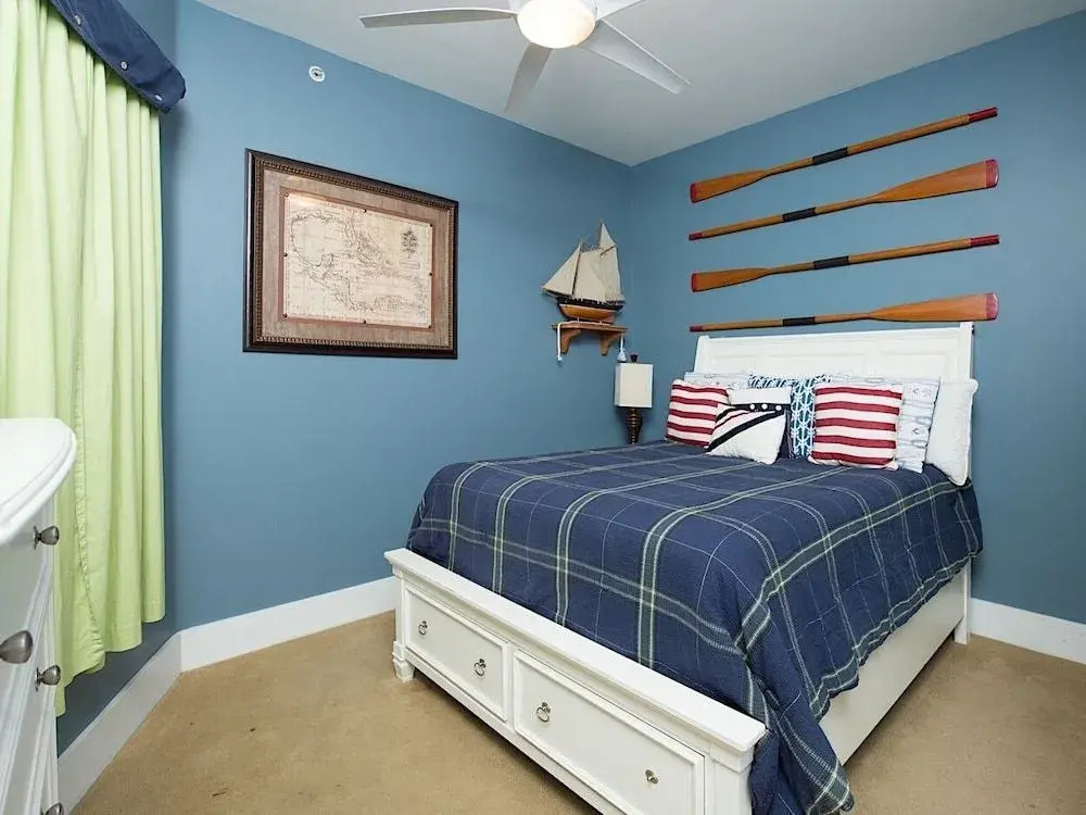 Caribe Penthouse - 3 Br Condo