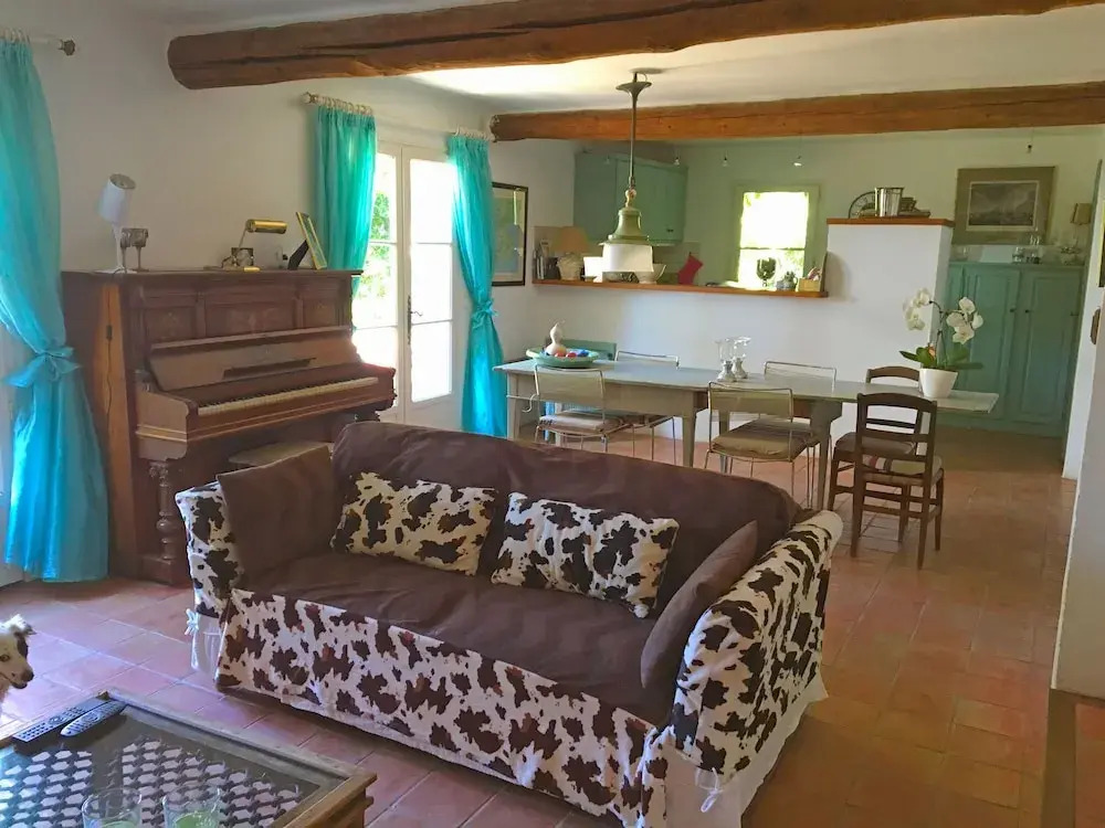 Spacious and peaceful house with terraces and garden in Grimaud - Welkeys